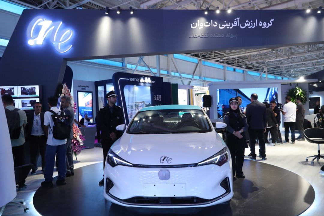 تاکسیهای برقی دات وان تریپ: امنیت و صرفهجویی انرژی در سفرهای شهری تاکسیهای برقی دات وان تریپ: امنیت و صرفهجویی انرژی در سفرهای شهری